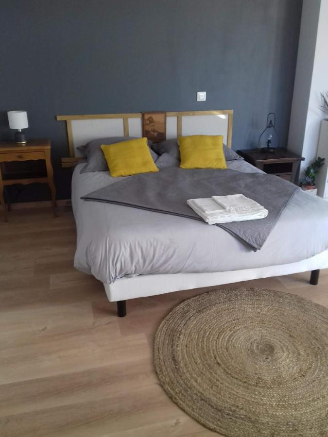 Villy-en-Auxois Agreable Chambre Meublee, Vue Sur La Vallee De L'Auxois מראה חיצוני תמונה